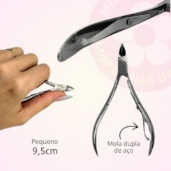 Alicate de cutículas Inox Real Love 9,5cm Mola de aço Alicate de cutículas Inox Real Love 9,5cm Mola de aço