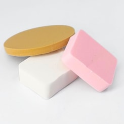 Aplicador de pó cromado kit com 3 esponjas Real Love Aplicador de pó cromado kit com 3 esponjas Real Love