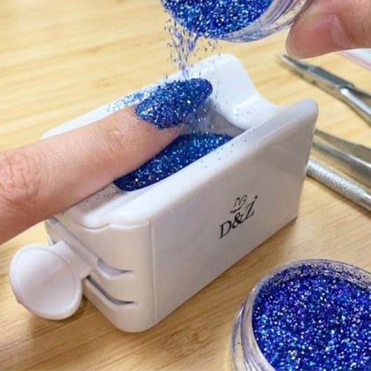 Coletor de Glitter com 2 Pás e Funil D&Z para unhas