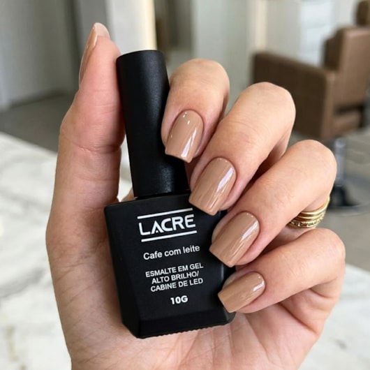 Esmalte em gel Marrom Café com leite Lacre 10g para unhas