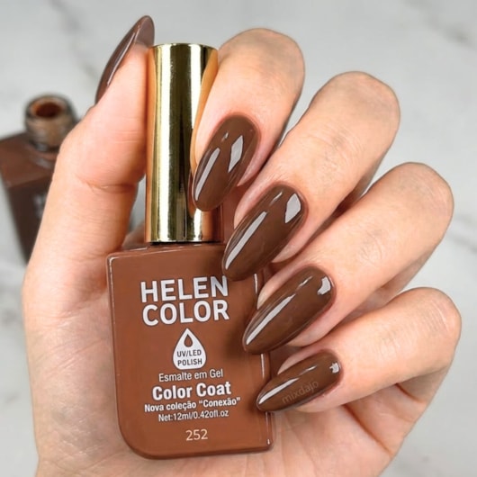Esmalte em gel Marrom Chocolate ao leite Helen Color 12ml Conexão 252 para unhas