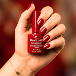 Esmalte em gel Vermelho Fechado Real Love Linha Classic 8ml 049 Esmalte em gel Vermelho Fechado Real Love Linha Classic 8ml 049