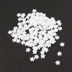 Flor Jasmim Branca 3mm 200 Peças Flor Jasmim Branca 3mm 200 Peças