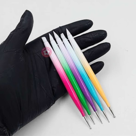 Kit de 5 Pincéis ponteiras de silicone e boleador para unhas