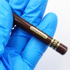 Lápis Dermatográfico Marrom Escuro p/ Sobrancelha Helen Color Lápis Dermatográfico Marrom Escuro p/ Sobrancelha Helen Color