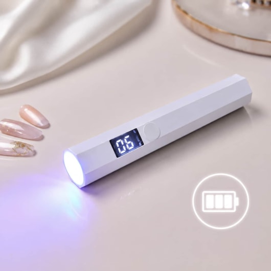 Luminária Lanterna Portátil 3W com Bateria e display Pré Cura para unhas