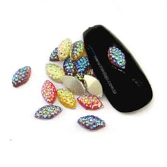 Navete Açucarado 4 x 8mm - 50 Peças Navete Açucarado 4 x 8mm - 50 Peças