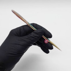 Pincel curto de ponta fina #000 Helen Color 08 Pincel curto de ponta fina #000 Helen Color 08