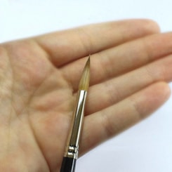 Pincel Keramik 110 #10 Cerdas Naturais Pincel Keramik 110 #10 Cerdas Naturais