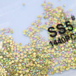 Strass Swarovski 1.7mm Furta Cor 1.440 Peças Strass Swarovski 1.7mm Furta Cor 1.440 Peças