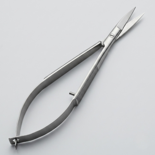Tesoura para Sobrancelhas e Precisão com Mola Inox D&Z Corte Reto 8665 para unhas