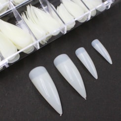 Tips Stiletto Curva Natural helen color 100un Tips Stiletto Curva Natural helen color 100un