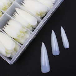 Unhas Postiças Stiletto Natural 240un Unhas Postiças Stiletto Natural 240un